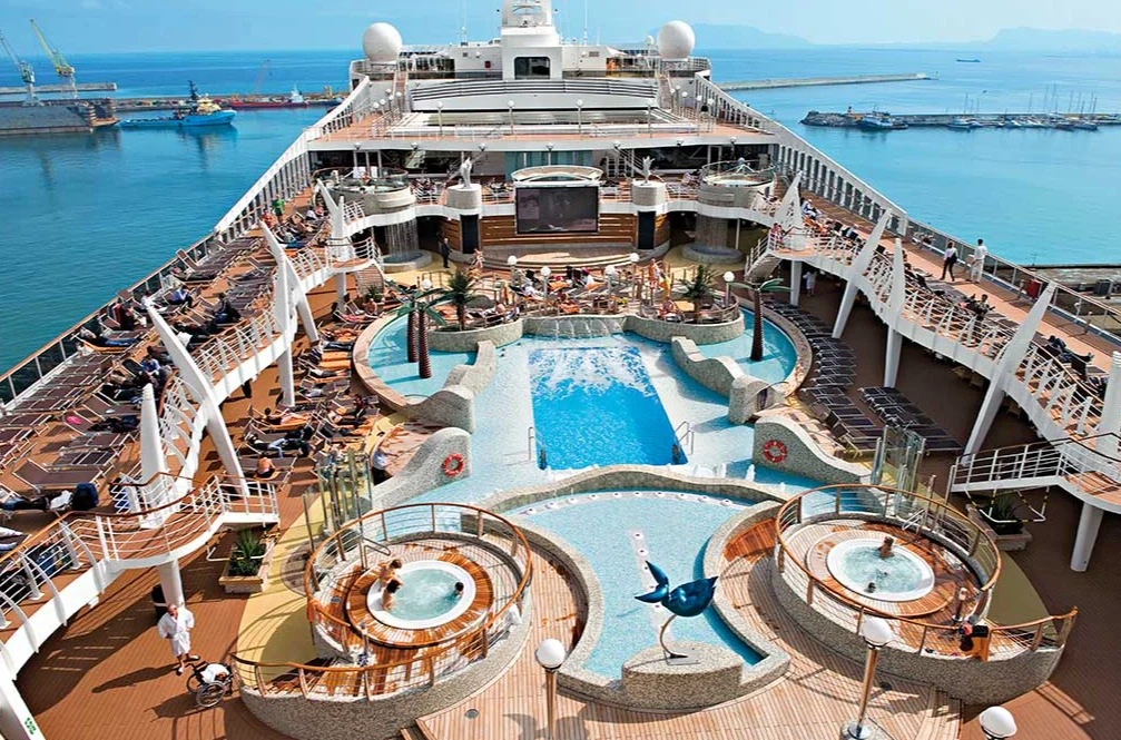 Dek van de MSC World America
